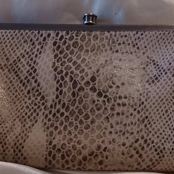 Hobo International Croc Pattern Lauren Double Kisslock Wallet - Picture 1 of 5